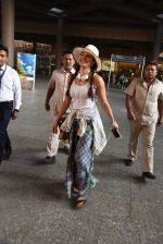 Jacqueline Fernandez Snapped post Bangkok return on 26th Feb 2015